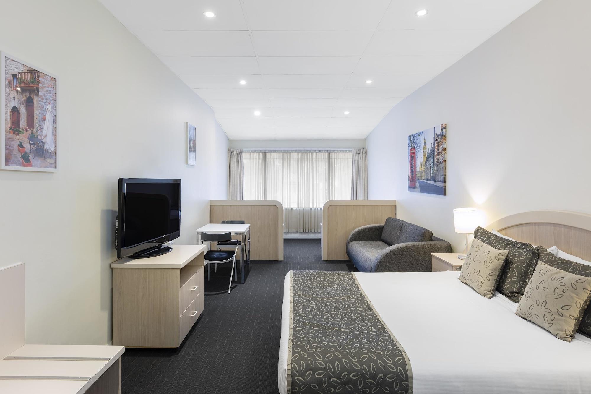 Adelaide Granada Motor Inn Bagian luar foto