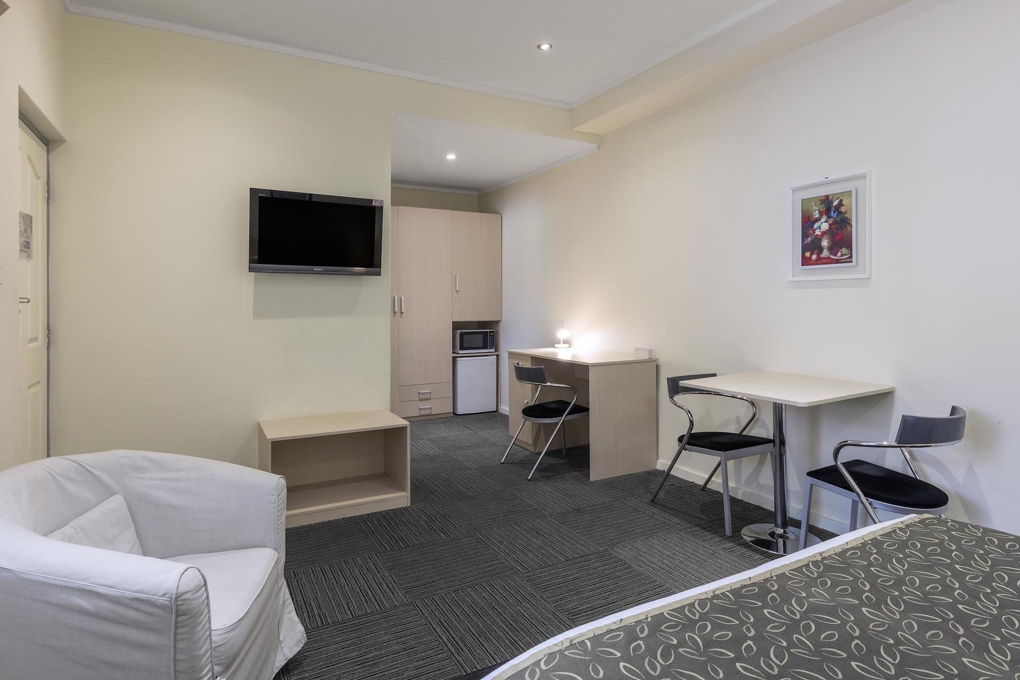 Adelaide Granada Motor Inn Bagian luar foto